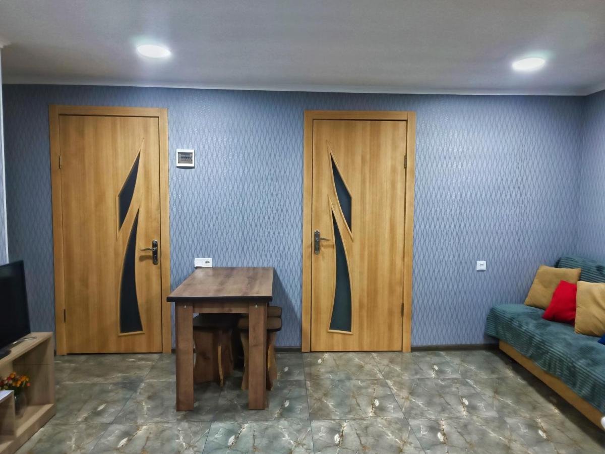 Apartment Linima Tbilisi Bagian luar foto